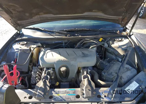 2008 Pontiac Grand Prix z USA, uszkodzony, nr VIN 2G2WP552181187248